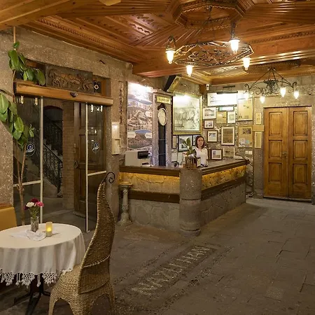 Nazlihan - Special Category 2* Assos