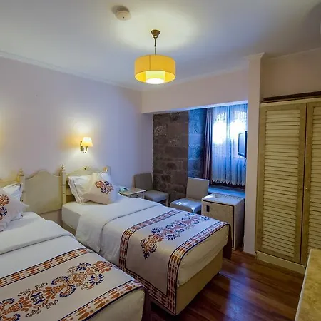 Nazlihan - Special Category Hotel 2*