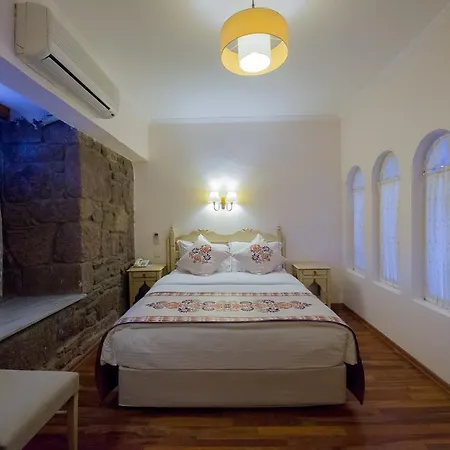 Nazlihan - Special Category Hotel 2*