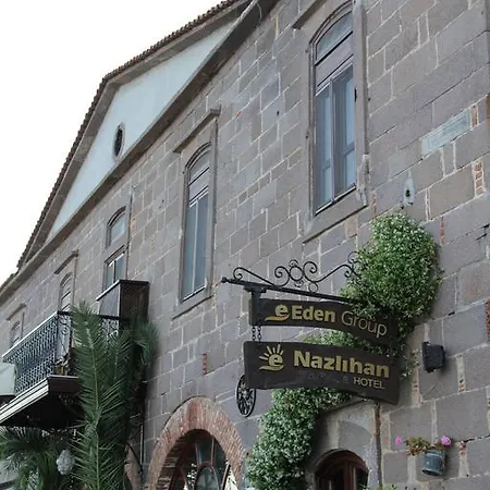 Nazlihan - Special Category 2* Assos