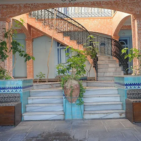 Nazlihan - Special Category 2* Assos