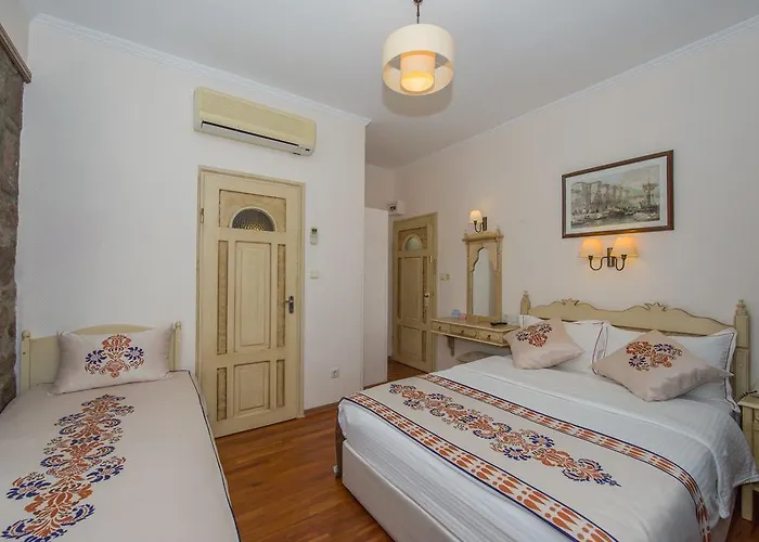 Nazlihan - Special Category Hotel 2*